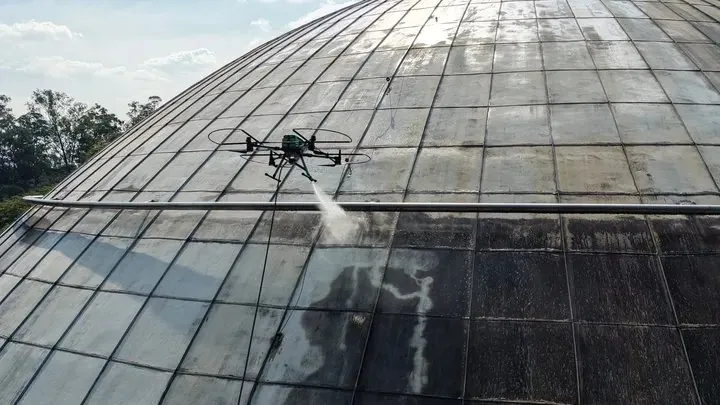 Limpeza com Drone