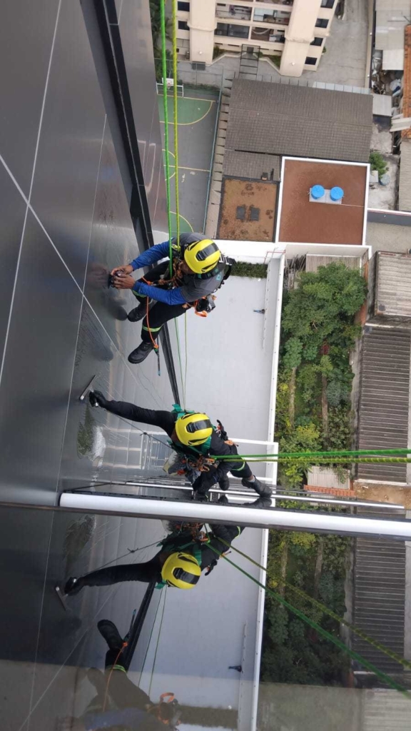 melhores práticas para limpeza em altura